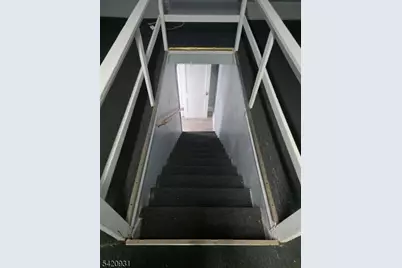 33 Glover Ave, Paterson, NJ 07501 - Photo 10