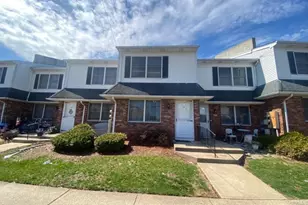 154 S 6th Ave, Manville, NJ 08835 - Photo 1