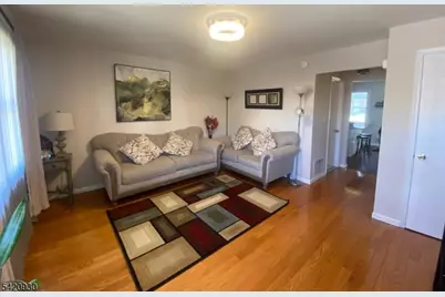 154 S 6th Ave, Manville, NJ 08835 - Photo 2