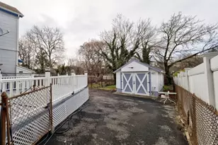 32 Montgomery St, Bloomfield, NJ 07003 - Photo 6