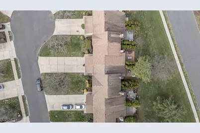 108 Eastwick Ct, Hillsborough Township, NJ 08844 - Photo 32