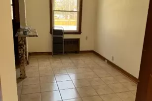 413 E 7th Ave, Roselle, NJ 07203 - Photo 4