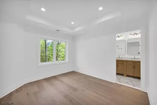 94 E Cedar St, Livingston, NJ 07039 - Photo 26