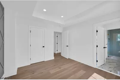 94 E Cedar St, Livingston, NJ 07039 - Photo 22