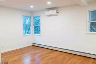 31 Lakeview Rd, Sparta Township, NJ 07871 - Photo 16