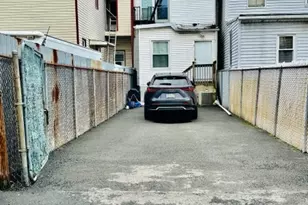 48 5 Wakeman Ave, Newark, NJ 07104 - Photo 26