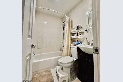 48.5 Wakeman Ave, Newark, NJ 07104 - Photo 8