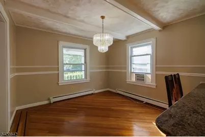 606 N Washington Ave, Dunellen, NJ 08812 - Photo 12