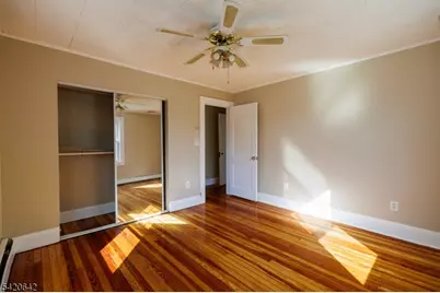 606 N Washington Ave, Dunellen, NJ 08812 - Photo 14