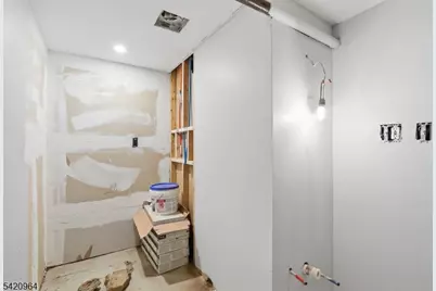 40 Schley St, Newark, NJ 07112 - Photo 30