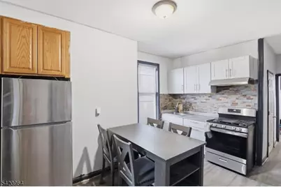 40 Schley St, Newark, NJ 07112 - Photo 8