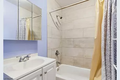 29 Victoria Ave, Newark, NJ 07104 - Photo 18