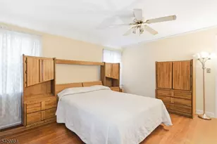 442 7 Oaks Rd, Orange, NJ 07050 - Photo 16