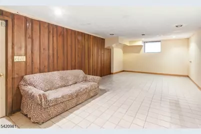 442 Seven Oaks Rd, Orange, NJ 07050 - Photo 18