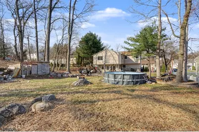 14 Cindy Ln, Jefferson Township, NJ 07438 - Photo 32