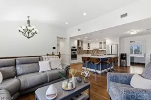 14 Cindy Ln, Jefferson Township, NJ 07438 - Photo 4