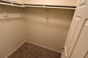 13 Hampton Rd, New Brunswick, NJ 08901 - Photo 10