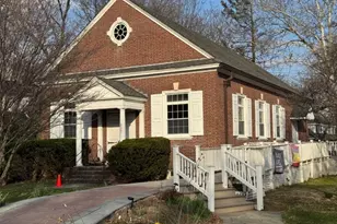 289 Park St, Montclair, NJ 07043 - Photo 1