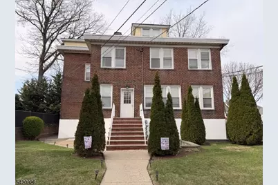 536 Lake Ave #4, Lyndhurst Township, NJ 07071 - Photo 1