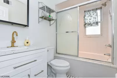 144 Stuyvesant Ave, Kearny, NJ 07032 - Photo 24