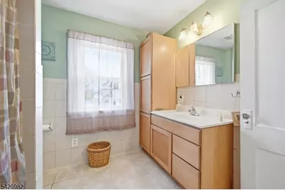 179 Buena Vista Ave, Hawthorne, NJ 07506 - Photo 22