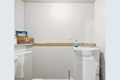 179 Buena Vista Ave, Hawthorne, NJ 07506 - Photo 24