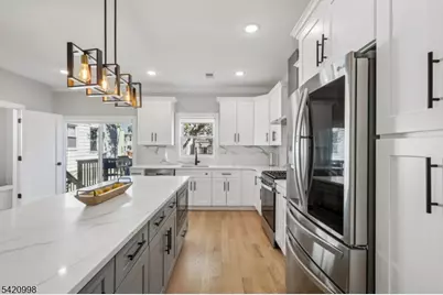 130A Brighton Ave, Kearny, NJ 07032 - Photo 10