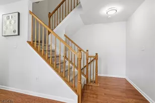 212 Swanstrom Pl, Union Township, NJ 07083 - Photo 12