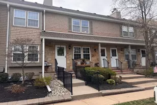 86 Franklin Ct, Raritan Township, NJ 08822 - Photo 1