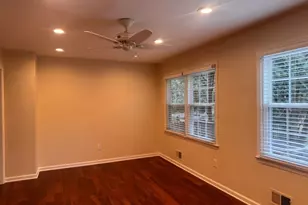 86 Franklin Ct, Raritan Township, NJ 08822 - Photo 4