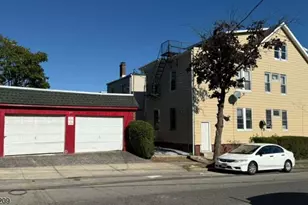 231 Myrtle Ave, Irvington, NJ 07111 - Photo 22