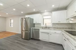 200 Conklintown Rd, Ringwood, NJ 07456 - Photo 10