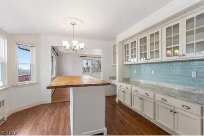 145 Highview Ter, Hawthorne, NJ 07506 - Photo 14