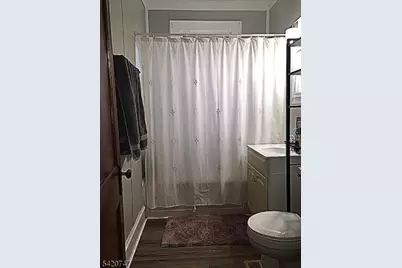 54 Jefferson Pl, Totowa, NJ 07512 - Photo 10