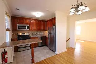 412 Morris Aveunit, Summit, NJ 07901 - Photo 2