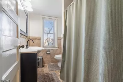 117 Pershing Ave, Roselle Park, NJ 07204 - Photo 22