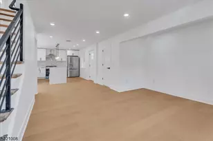 21 Cross St, Montclair, NJ 07042 - Photo 8