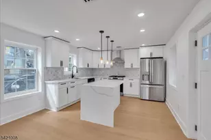 21 Cross St, Montclair, NJ 07042 - Photo 6