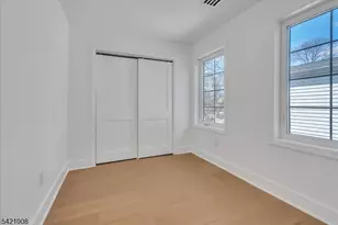 21 Cross St, Montclair, NJ 07042 - Photo 14