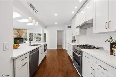 27 Barnsdale Rd, Millburn, NJ 07078 - Photo 20