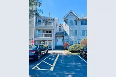 70 Boulder Run Rd, Paterson, NJ 07501 - Photo 1