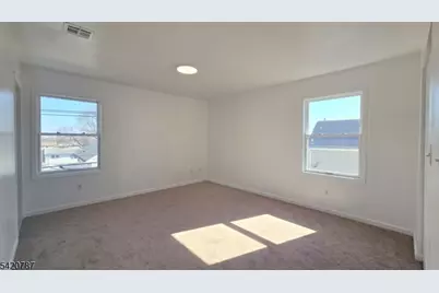 360 Broad St, Carlstadt, NJ 07072 - Photo 6