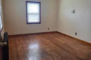 83 Daniel St, Woodbridge Township, NJ 07064 - Photo 6