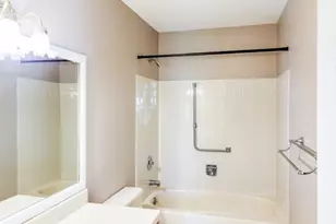 2D Aaron Burr Ct, Monroe Township, NJ 08831 - Photo 18