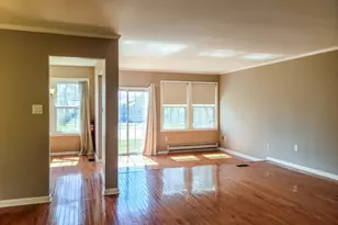 2D Aaron Burr Ct, Monroe Township, NJ 08831 - Photo 2