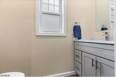 100 Valerie Dr, Manville, NJ 08835 - Photo 6