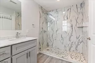 100 Valerie Dr, Manville, NJ 08835 - Photo 14