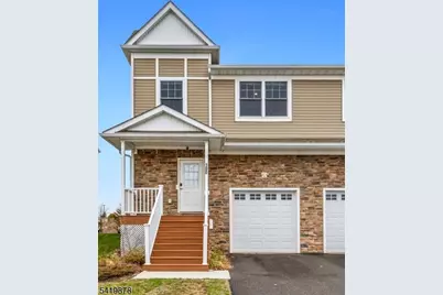 100 Valerie Dr, Manville, NJ 08835 - Photo 2