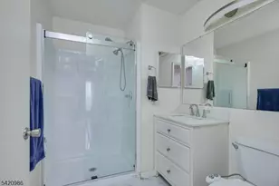 69 Amberly Ct, Franklin Township, NJ 08823 - Photo 12