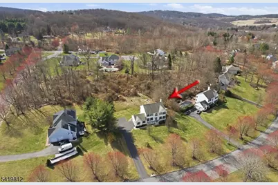 104 Hockenbury Dr, Glen Gardner, NJ 08826 - Photo 4